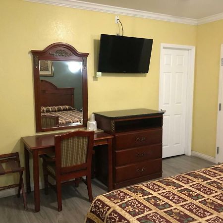 Colony Inn Motel Bellflower Zewnętrze zdjęcie